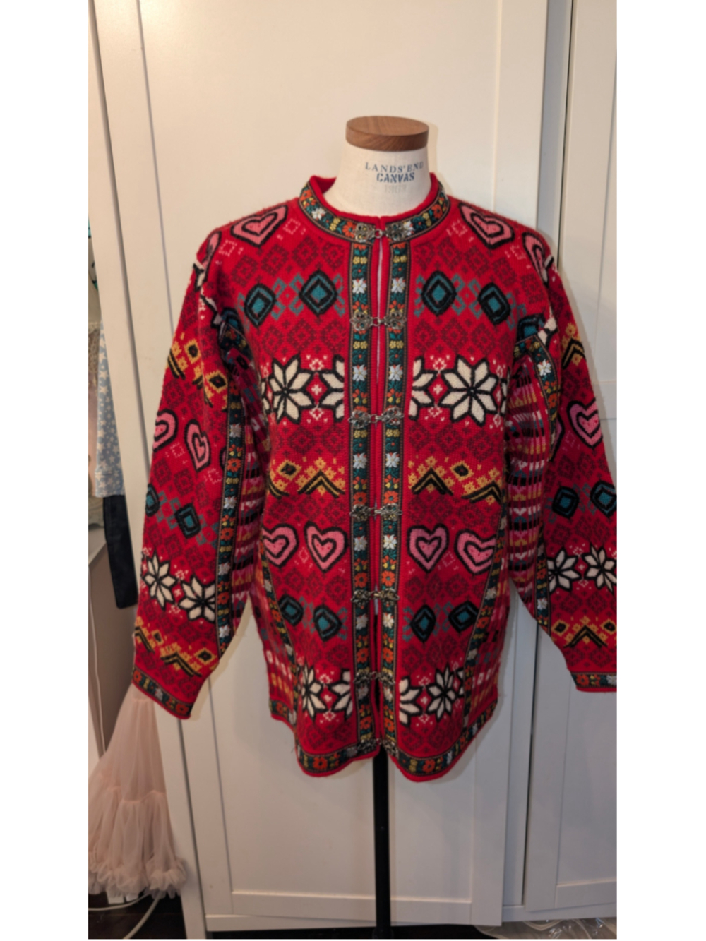Vintage Vrikke Norwegian wool sweater